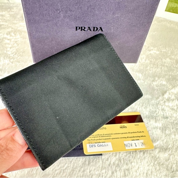 PRADA Tessuto black nylon and leather credit card holder or badge ID wallet case - Picture 3 of 14